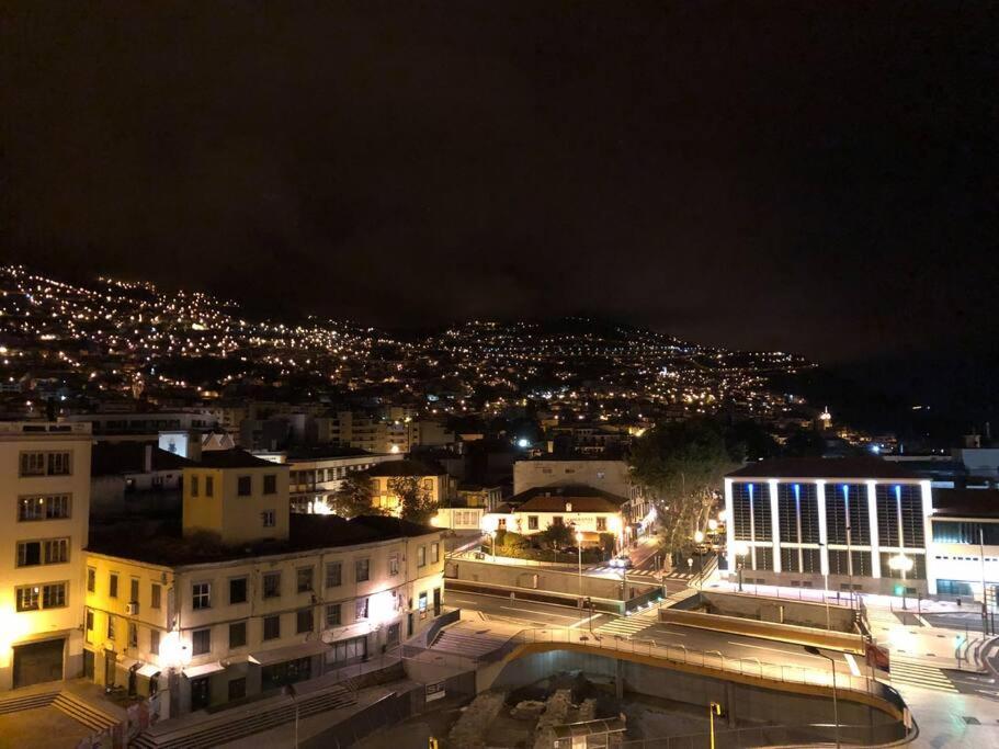 Super Central - Cork Funchal  Buitenkant foto