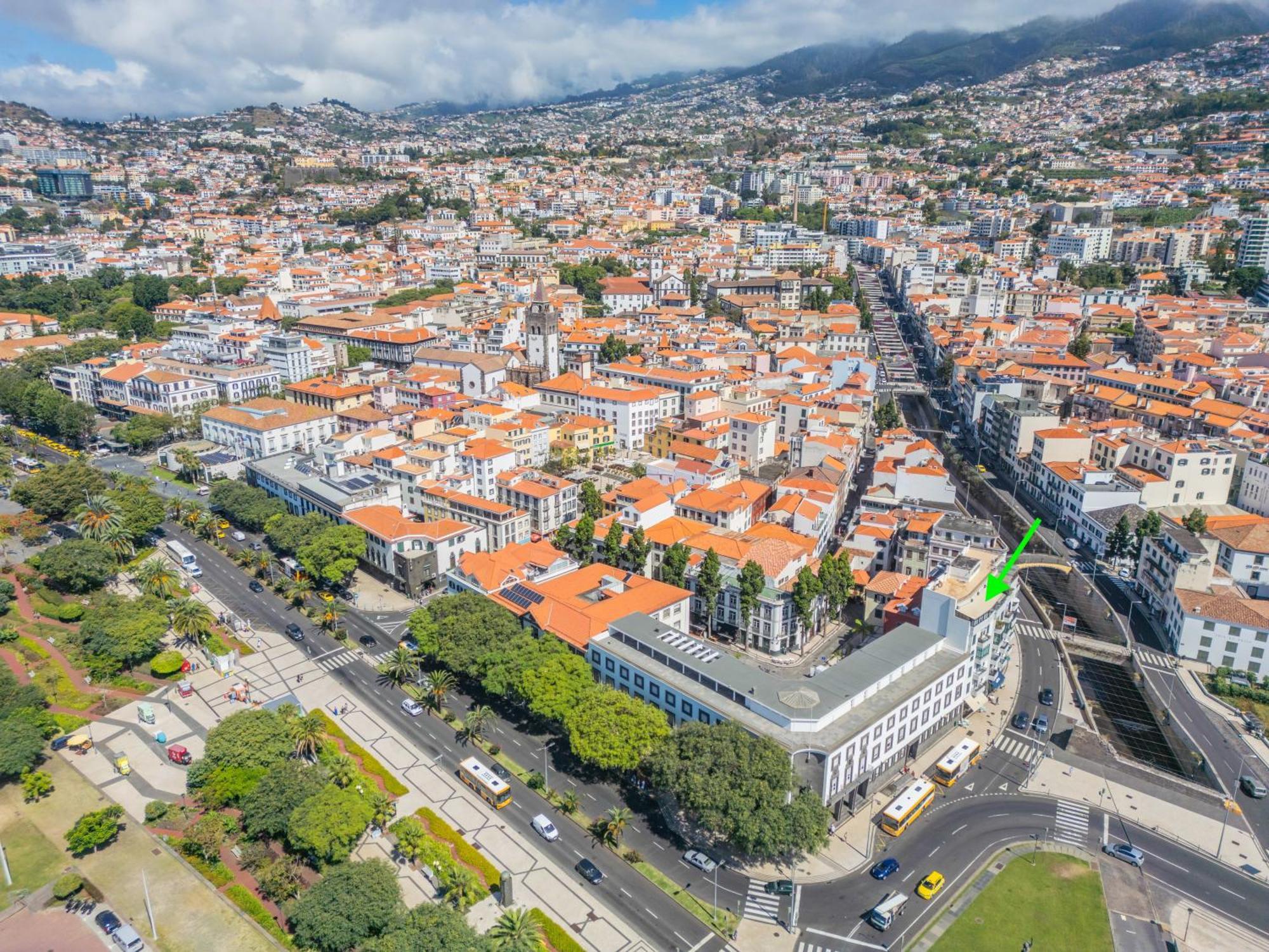 Super Central - Cork Funchal  Buitenkant foto